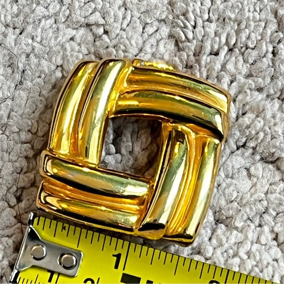 Vintage 90s Doreen Ryan Belt Buckle 2-Piece Gold Tone Squares signed 1.5”x1.75” - Picture 6 of 7